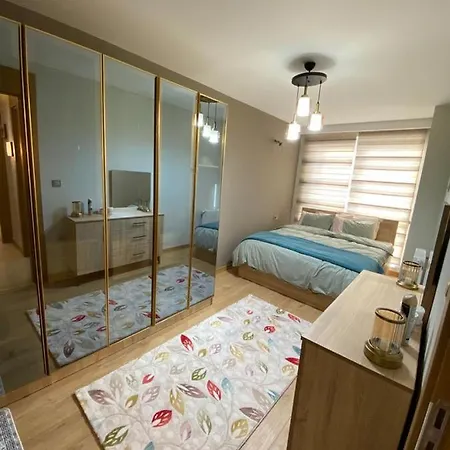 Casablu Two Bed شقة